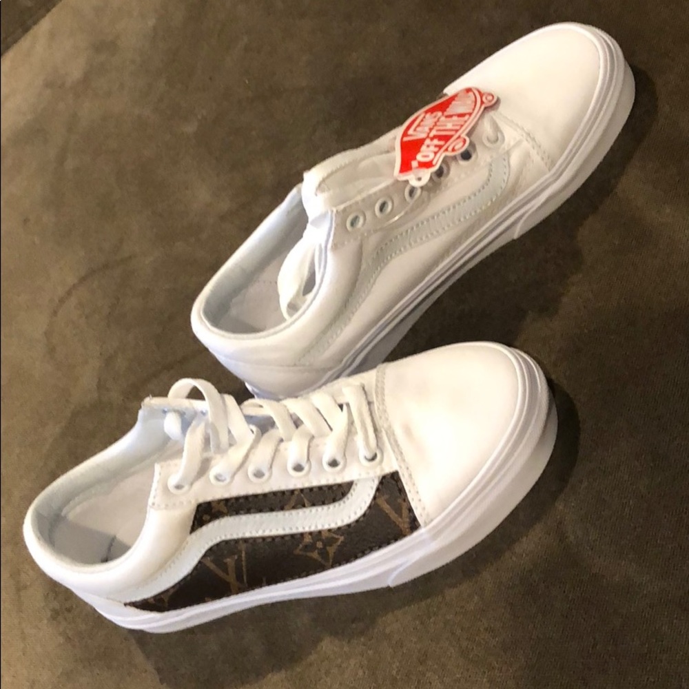 Customs vans /authentic Louis Vuitton leather sz5, used ones  look brand new - Picture 3 of 6